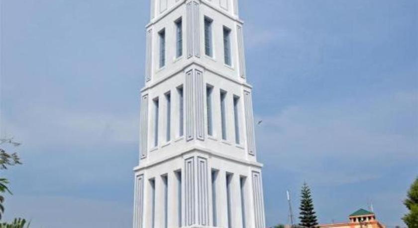 Ambun Suri Hotel Bukittinggi Eksteriør billede