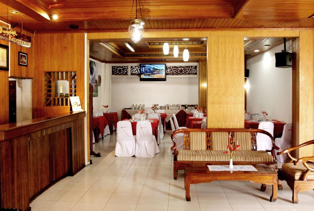 Ambun Suri Hotel Bukittinggi Eksteriør billede